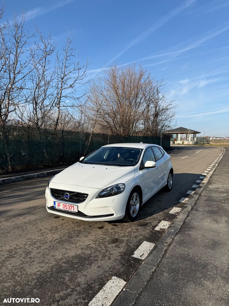 Volvo V40 D2 You - 1