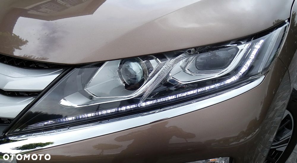 Mitsubishi Eclipse Cross 1.5 T Intense - 17