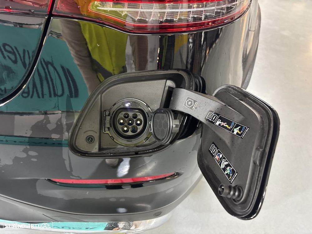 Mercedes-Benz GLC 300 e Coupé 4Matic - 10