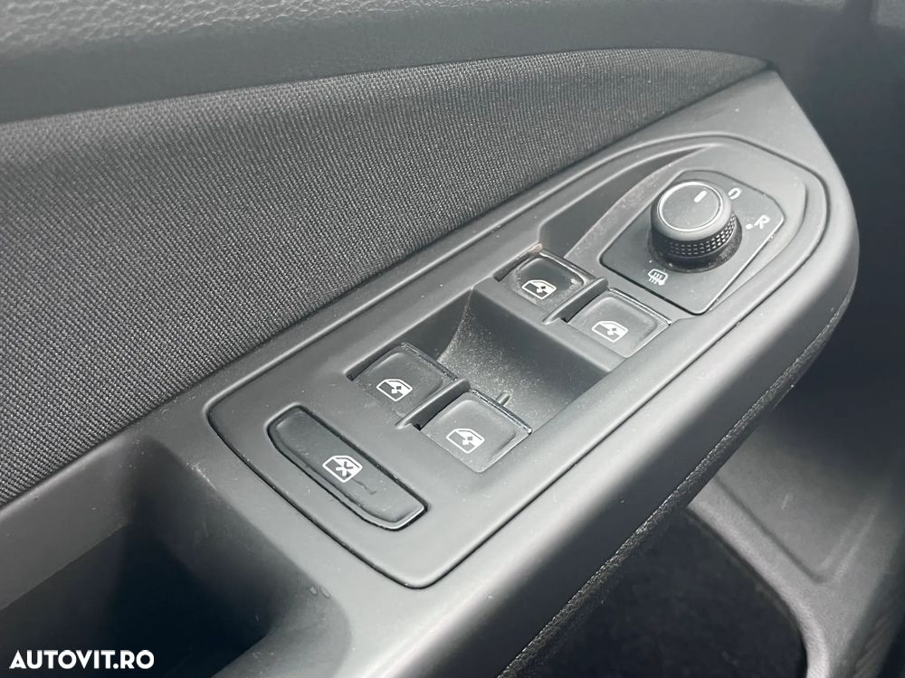 Volkswagen Golf Variant 2.0 TDI 116CP DSG Life - 11