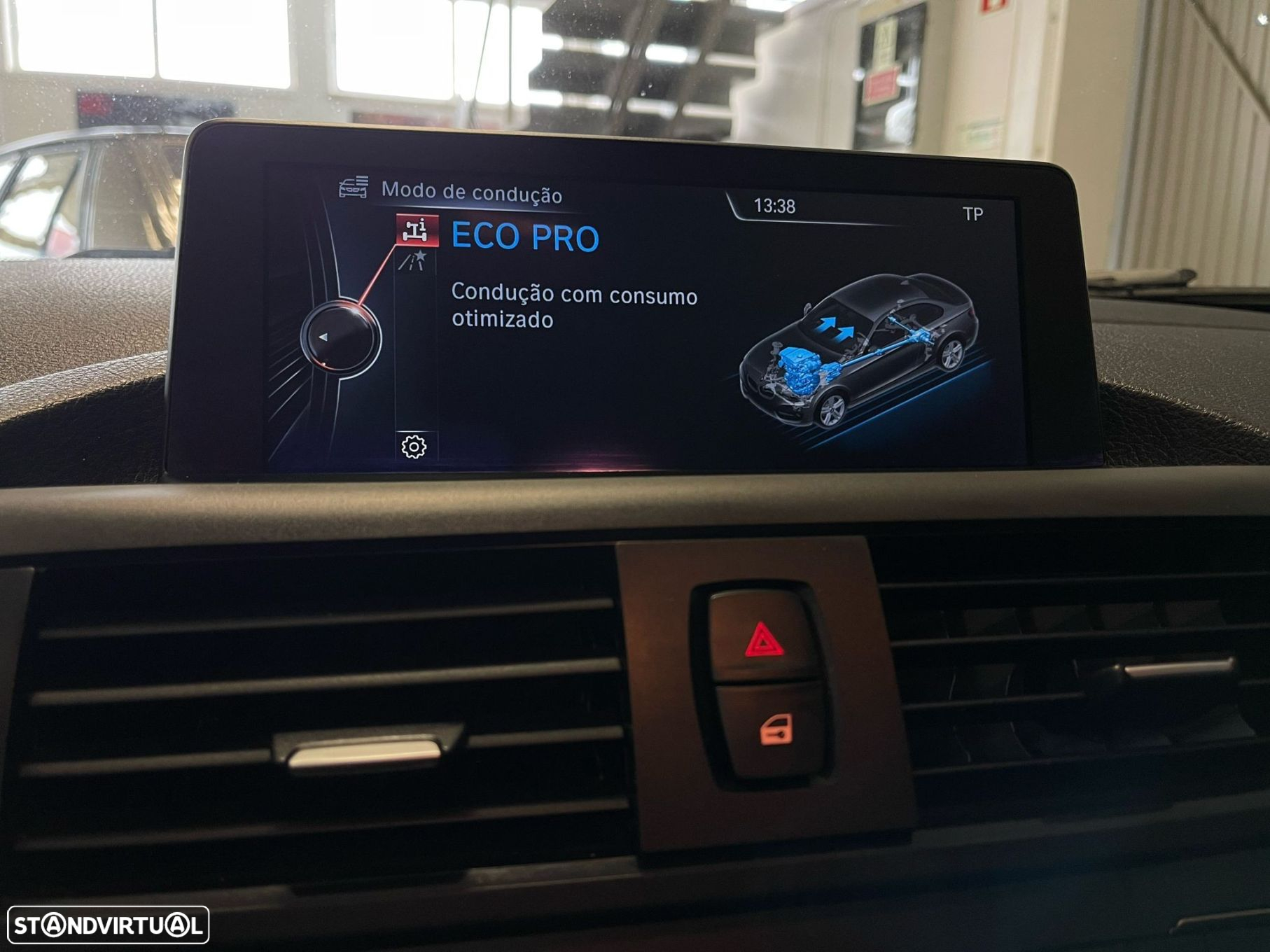 BMW 218 d Coupe Line Sport - 25