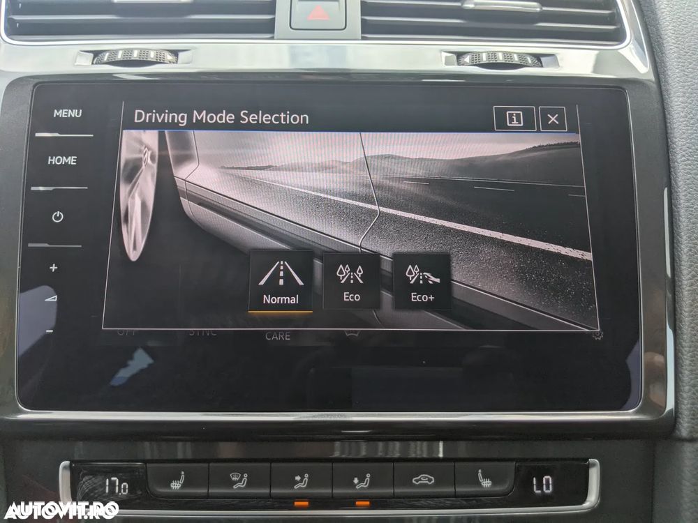 Volkswagen e-Golf - 19