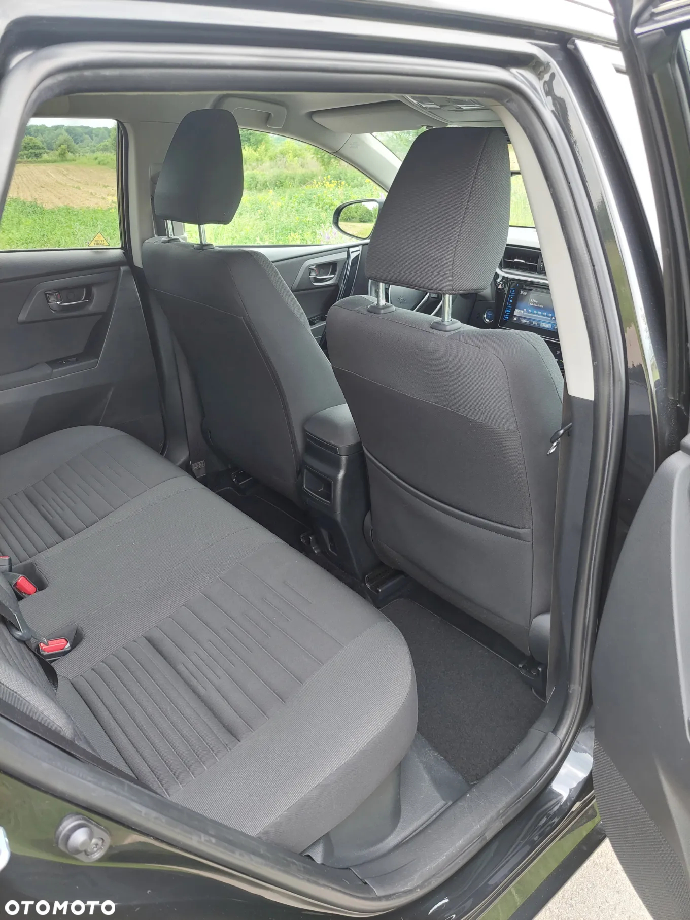 Toyota Auris Hybrid 135 Premium - 19