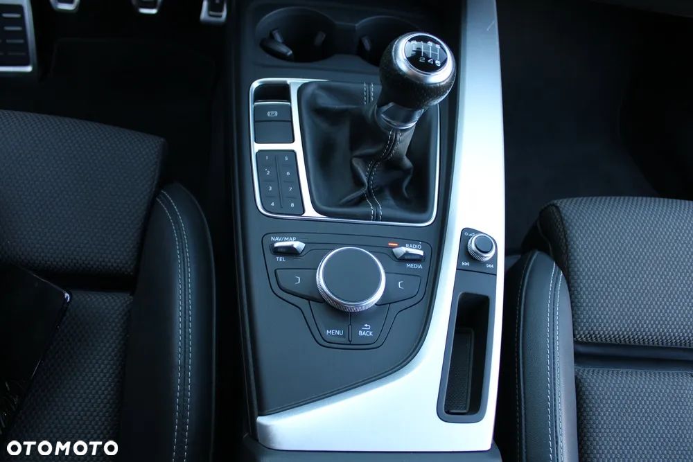 Audi A4 Avant 40 TFSI Sport - 29