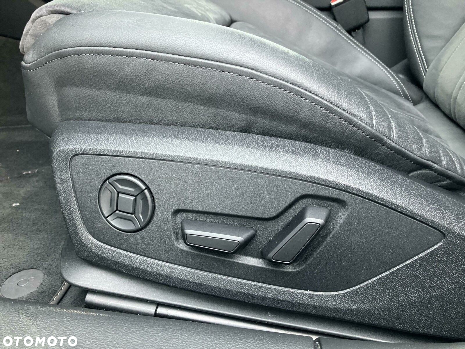 Audi A6 - 12