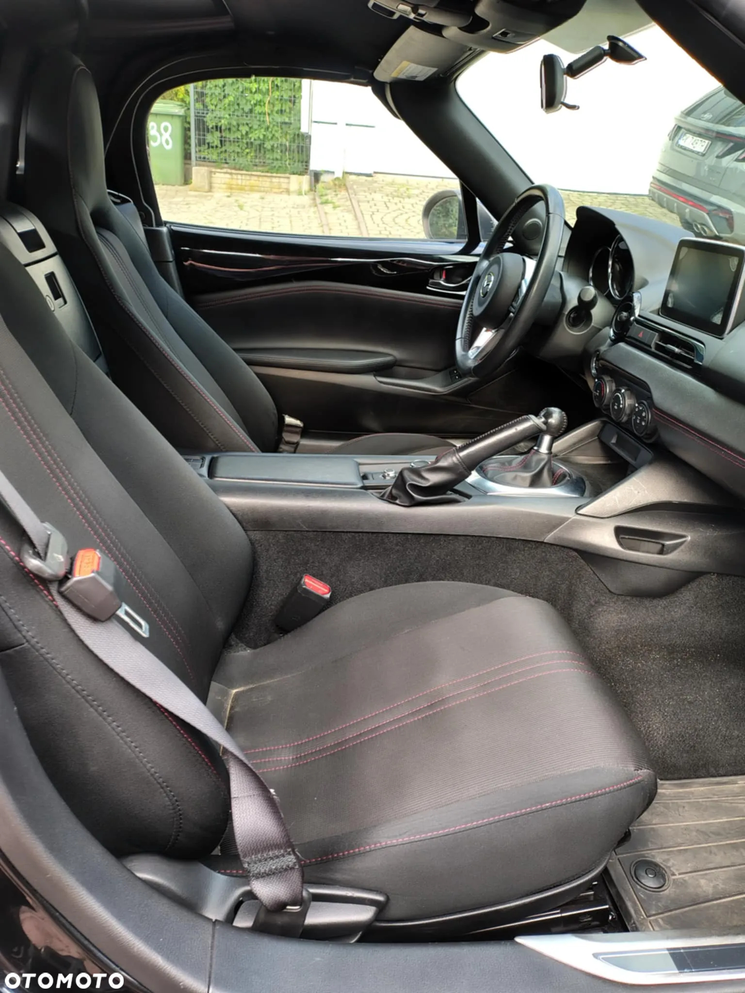 Mazda MX-5 2.0 Sport - 9