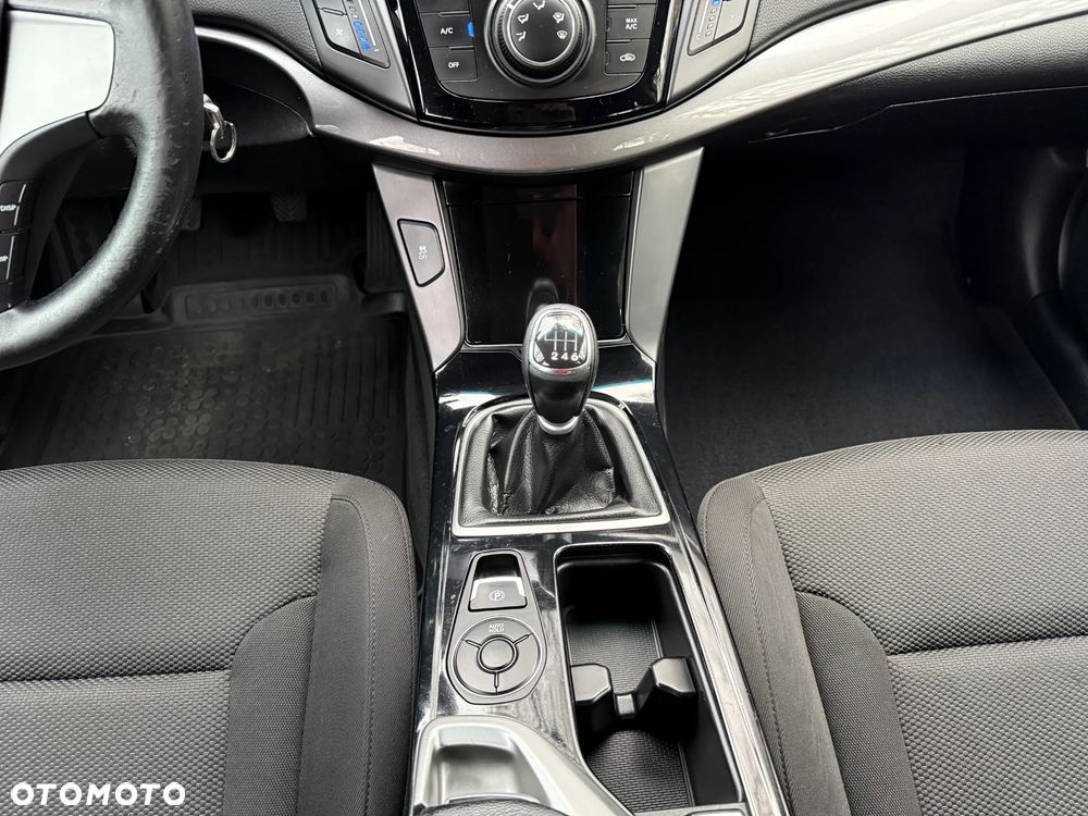 Hyundai i40 Kombi 1.6 Trend - 20