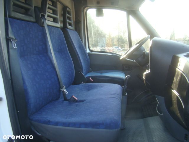 Iveco DAILY 40 C 12 - 20