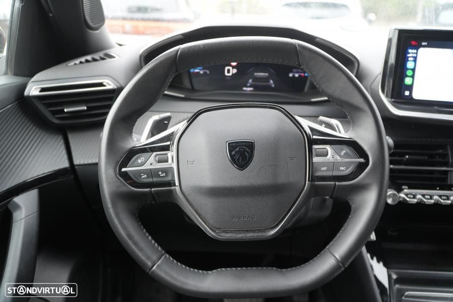 Peugeot 2008 PureTech 130 EAT8 Allure Pack - 17