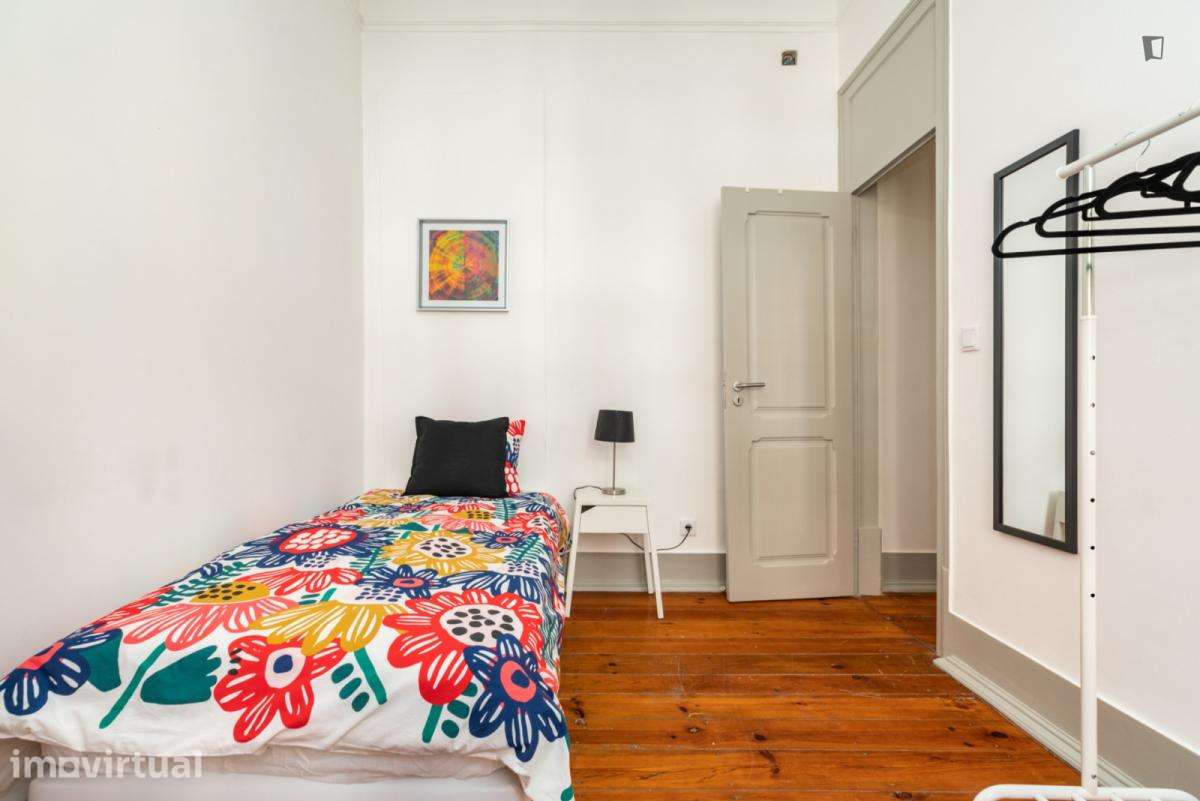 Quarto - localizado em Arroios Lisbon - Grande imagem: 2/15