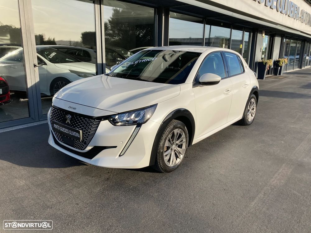 Peugeot e-208 50 kWh Active Pack — photo 3