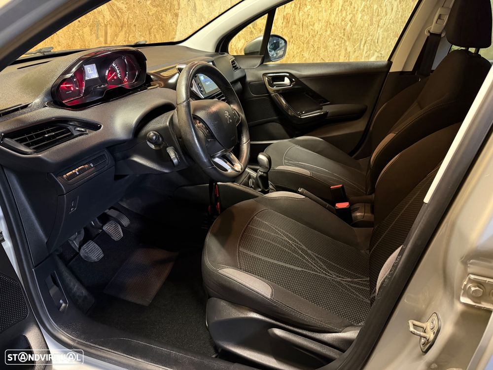 Peugeot 208 1.4 HDi Access - 7