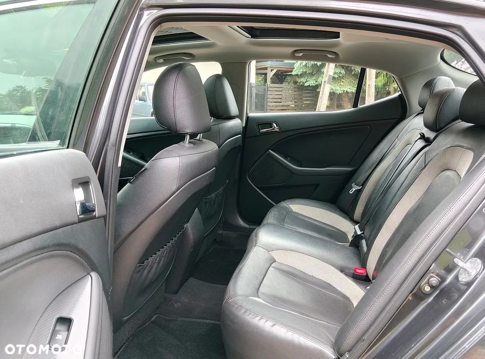 Kia Optima 1.7 CRDi M - 23