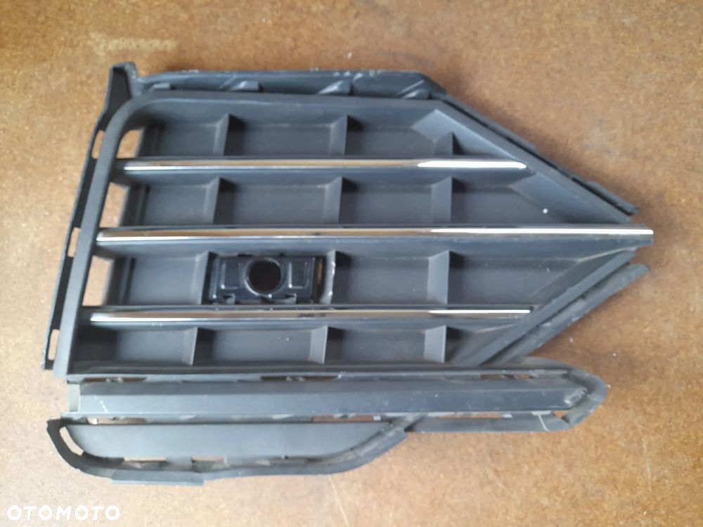 ATRAPA KRATKA ZDERZAKA LEWA PRAWA VW TOUAREG III 760853665B 760853666C - 5