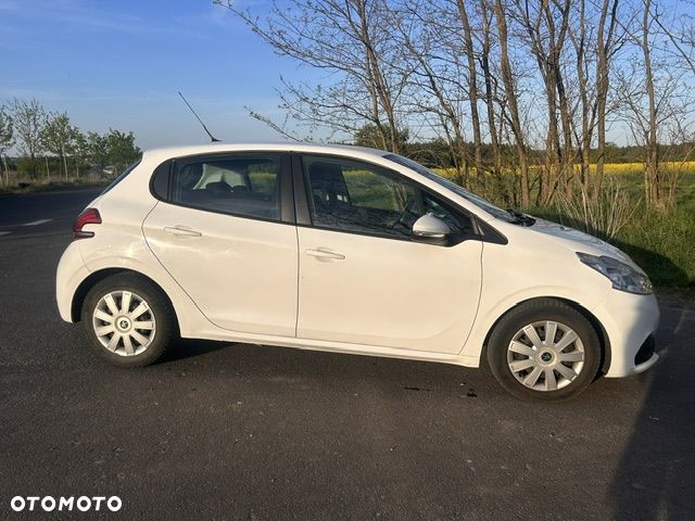 Peugeot 208 - 2