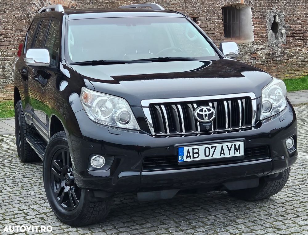 Toyota Land Cruiser 3.0 D-4D Automatik Executive - 2