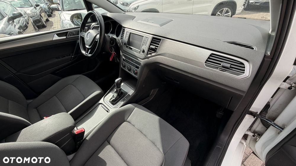 Volkswagen Golf Sportsvan - 11