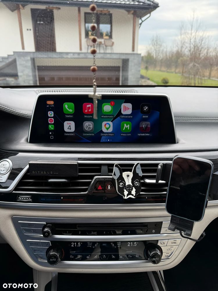 BMW Seria 7 - 13