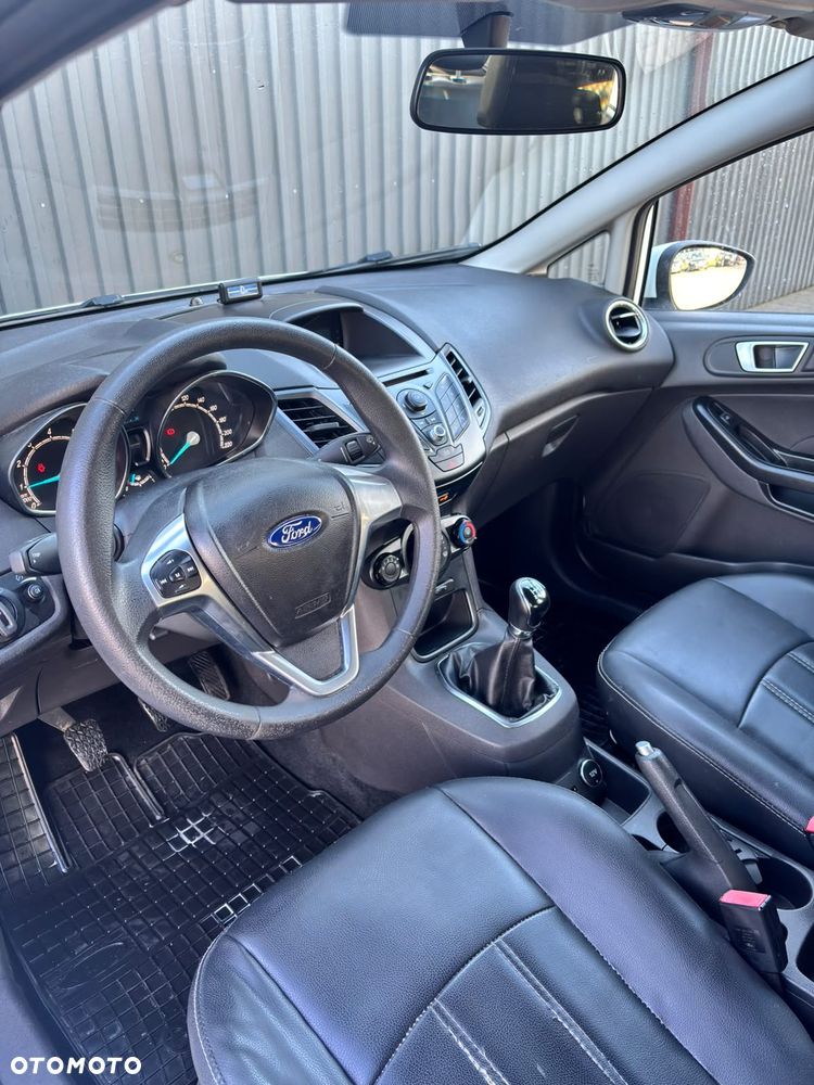 Ford Fiesta 1.25 Champions Edition - 21
