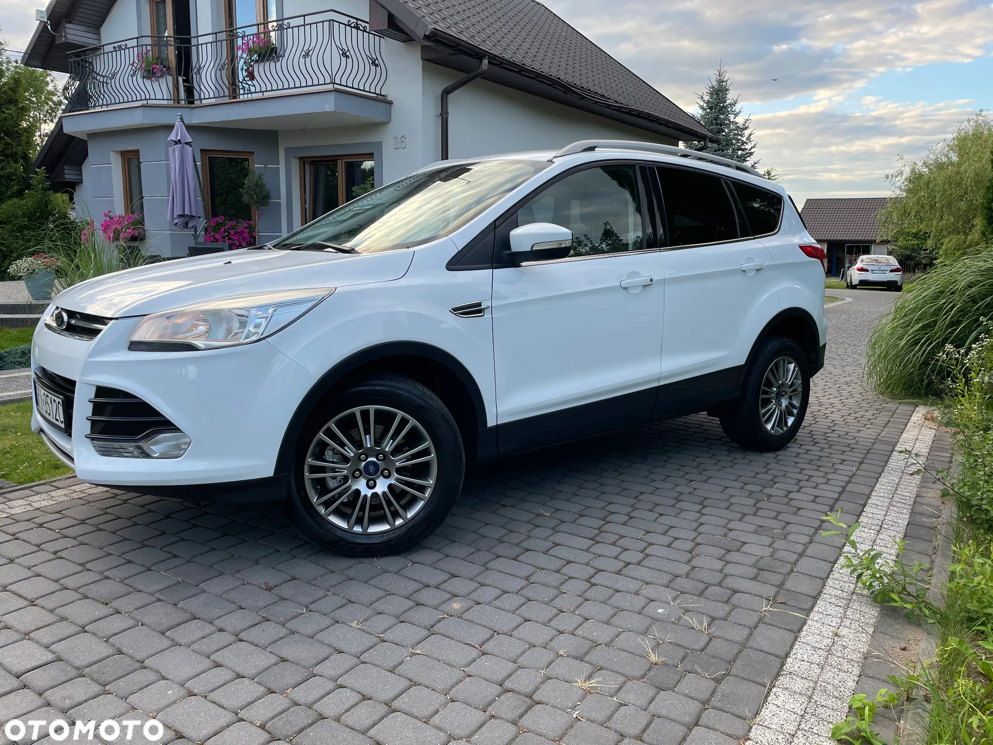 Ford Kuga 2.0 TDCi Titanium - 25