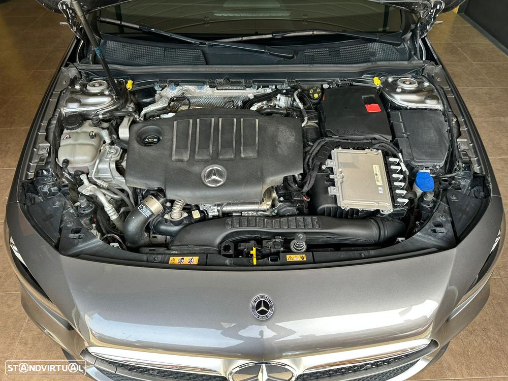 Mercedes-Benz A 180 d 8G-DCT Special Edition - 11