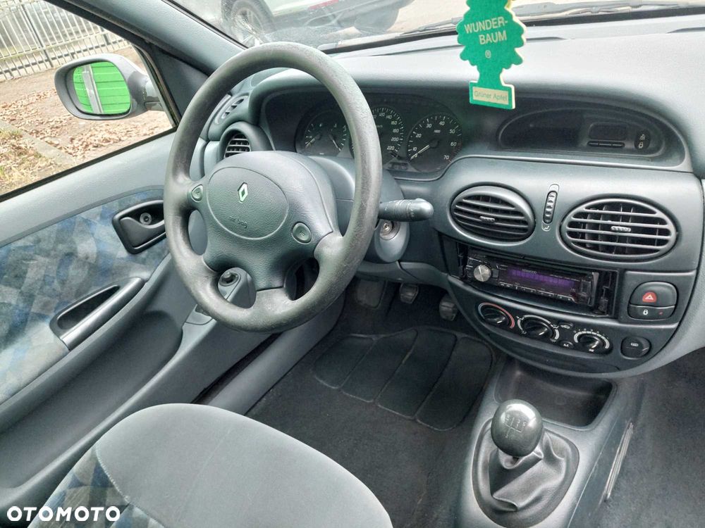 Renault Megane - 7