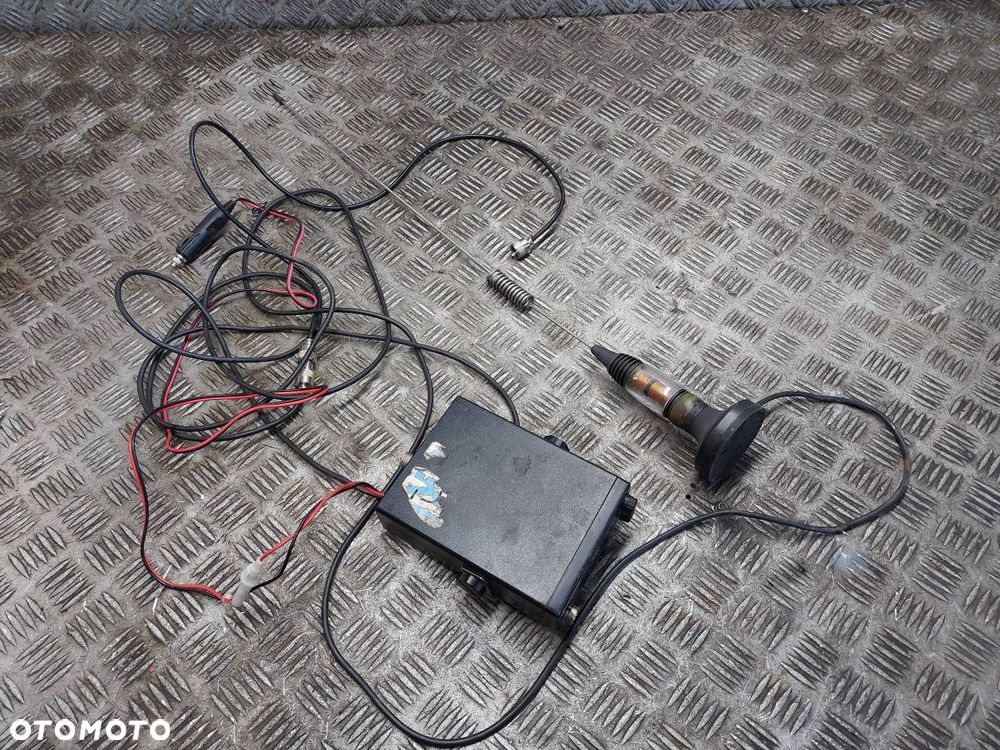 CB RADIO + ANTENA PRESIDENT TEDDY - 5