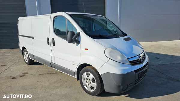 Opel Vivaro 2