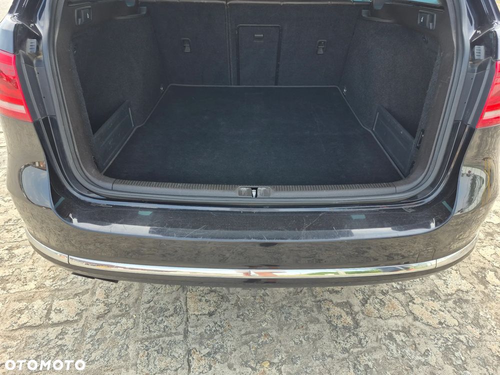 Volkswagen Passat - 29