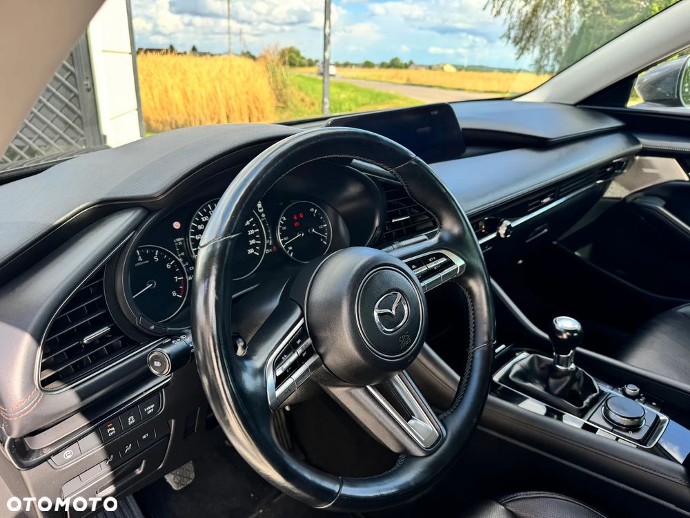 Mazda 3 e-SKYACTIV-G 122 M HYBRID EXCLUSIVE-LINE - 11