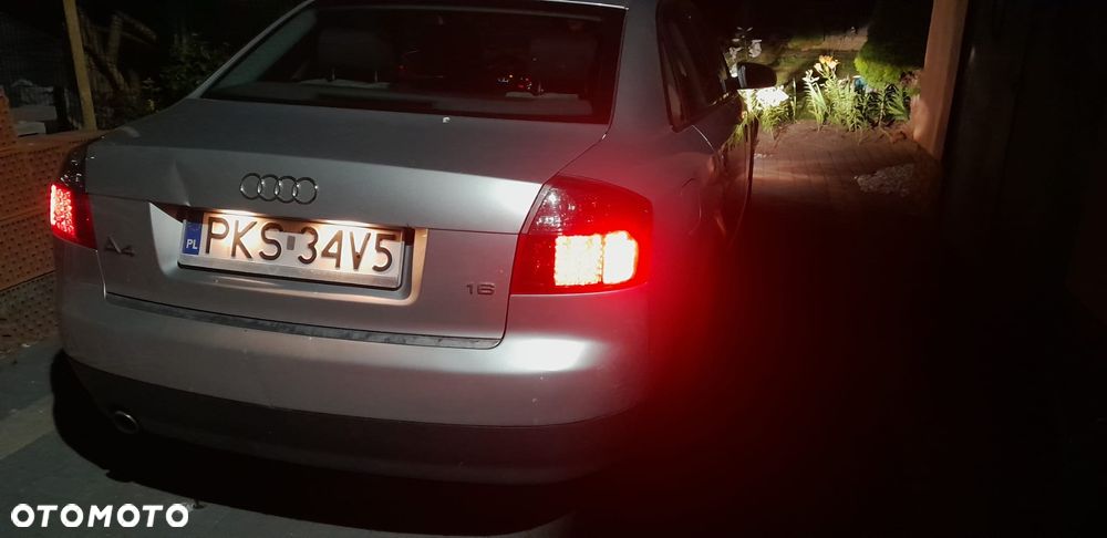 Audi A4 Limousine 1.6 - 4