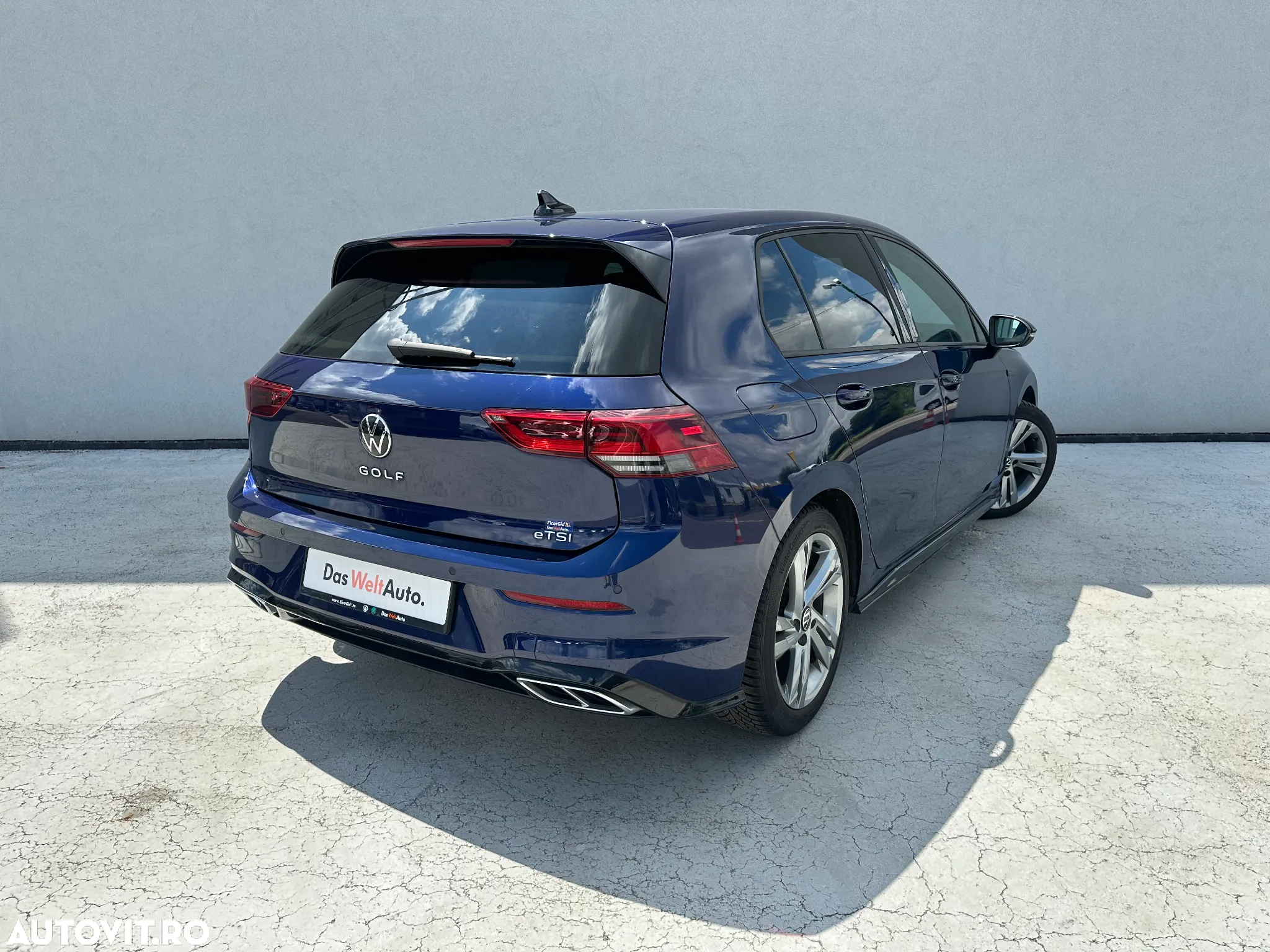 Volkswagen Golf 1.5 eTSI ACT DSG MHEV R-Line - 6