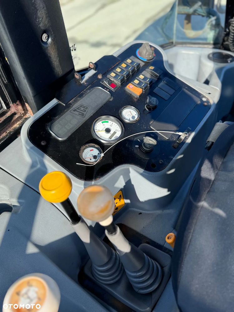 JCB 2CX**ŁADOWARKA JCB 2CX** Leasing** Zamiana** - 6