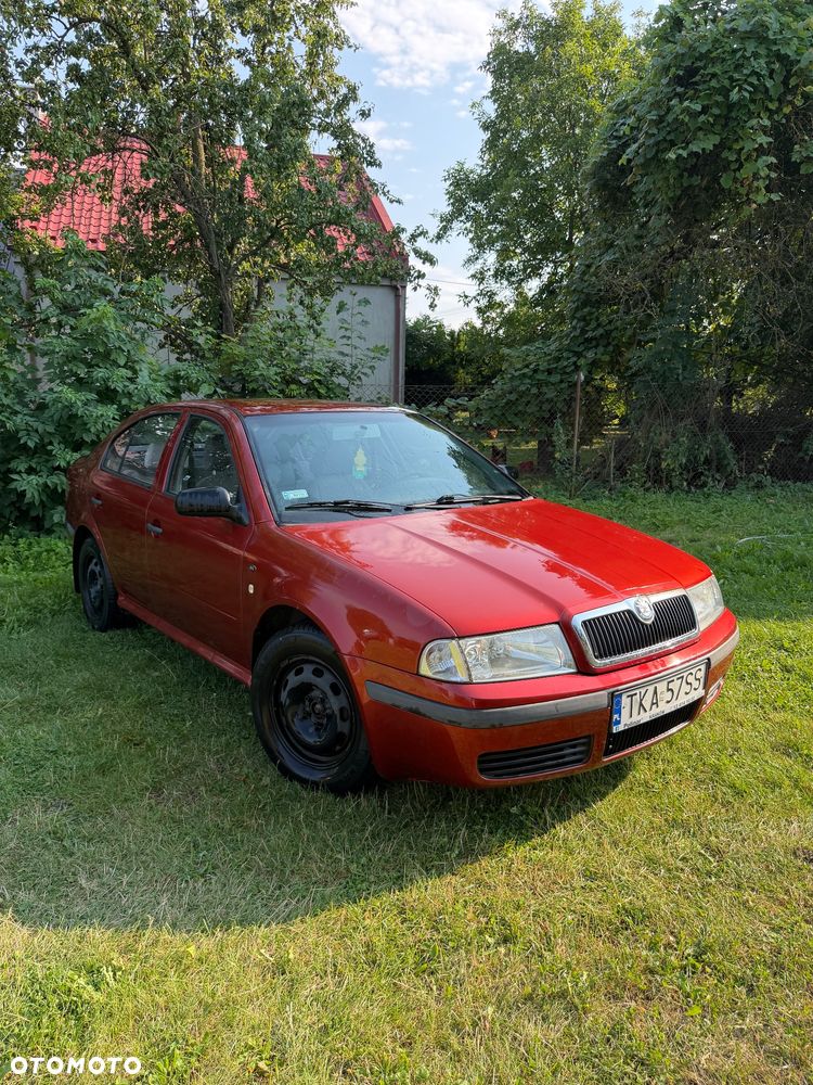 Skoda Octavia 1.6 Classic - 1