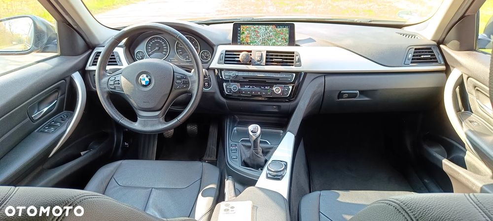 BMW Seria 3 320d - 7
