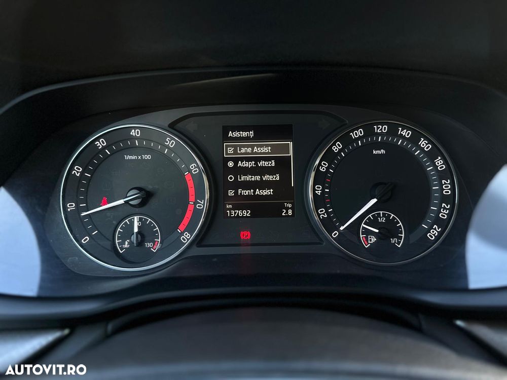 Skoda Octavia 1.5 TSI ACT Clever - 7