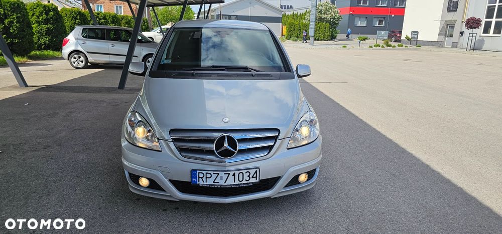 Mercedes-Benz Klasa B 180 CDI Special Edition - 10