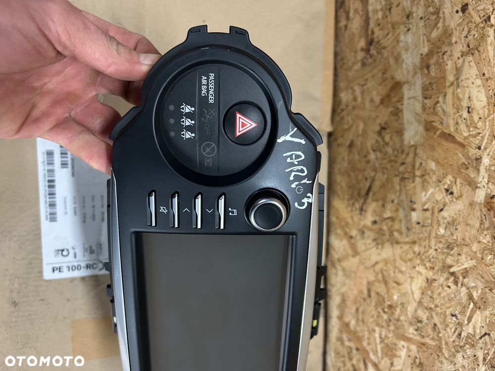 Toyota Yaris III radio ekran wyświetlacz 86140-0D320 - 7