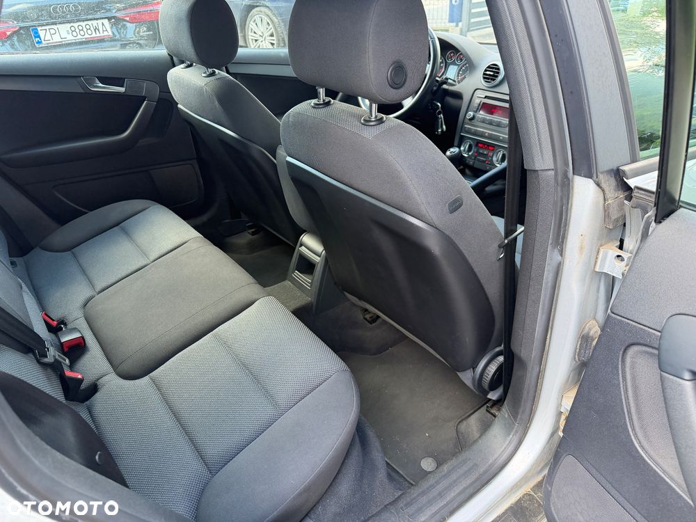 Audi A3 Sportback 1.4 TFSI Ambition - 17