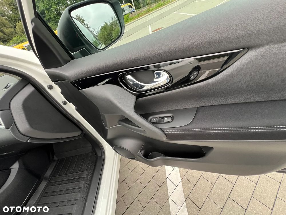 Nissan Qashqai 1.2 DIG-T Acenta - 27