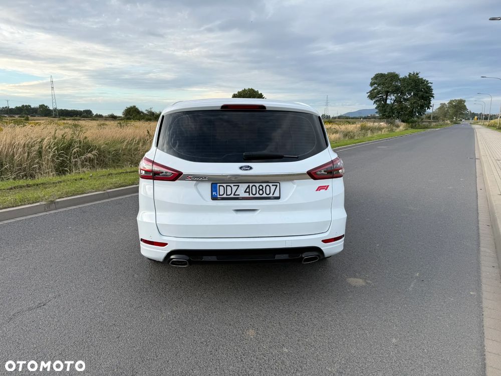 Ford S-Max 2.0 TDCi Titanium PowerShift - 16