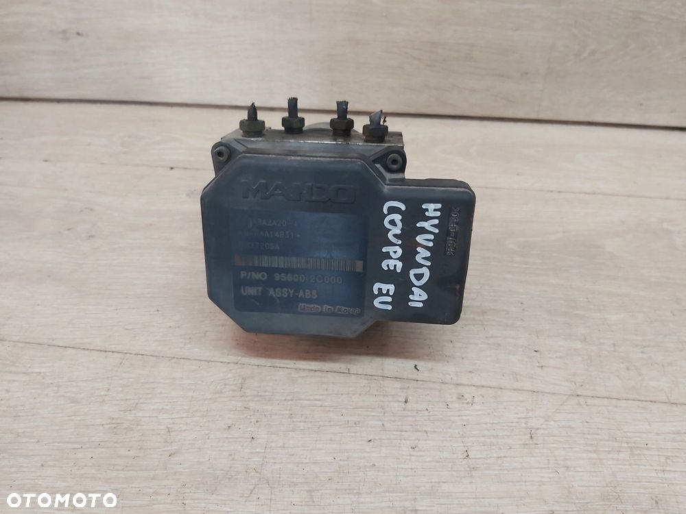 HYUNDAI COUPE II Tiburon Pompa ABS 58920-2C000 sterownik 95600-2C00 - 2