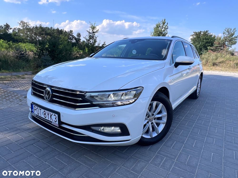 Volkswagen Passat - 2