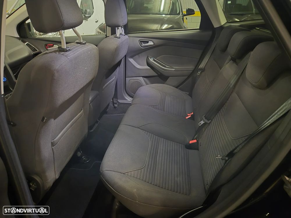 Ford Focus SW 1.5 TDCi Titanium - 19