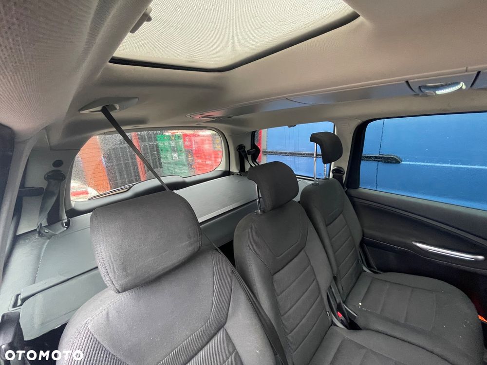 Ford Galaxy 2.3 Titanium - 15