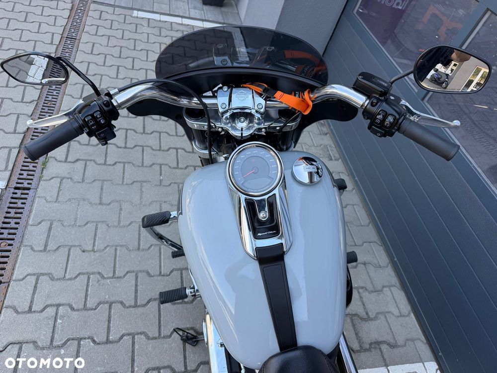 Harley-Davidson Softail Sport Glide - 16