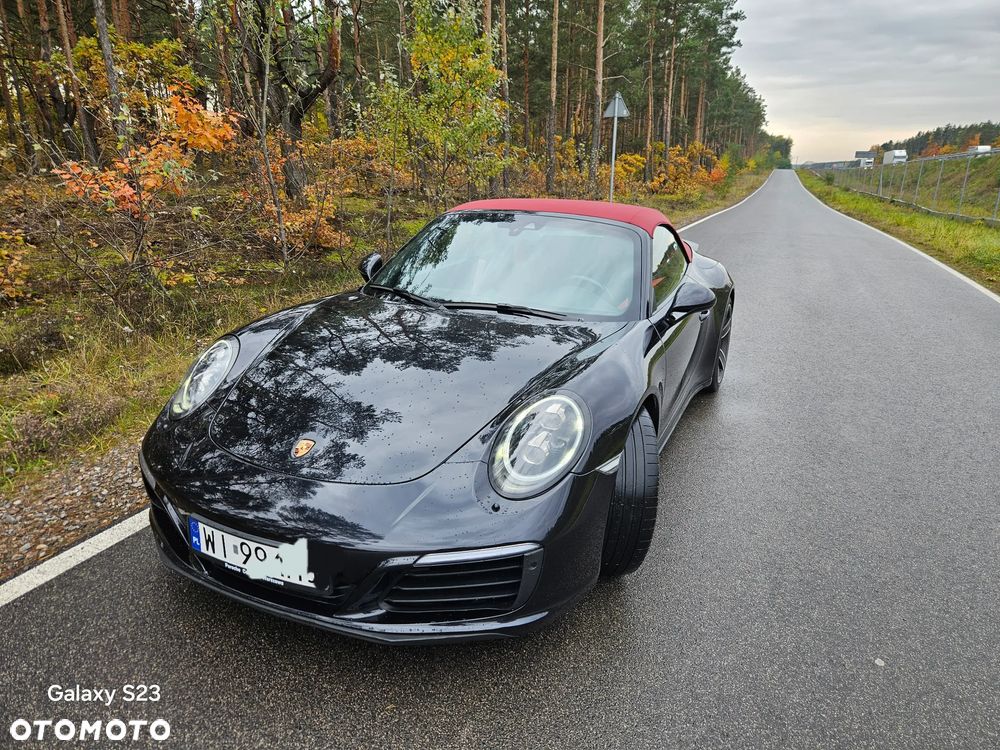 Porsche 911 Carrera 4S PDK Cabrio - 16