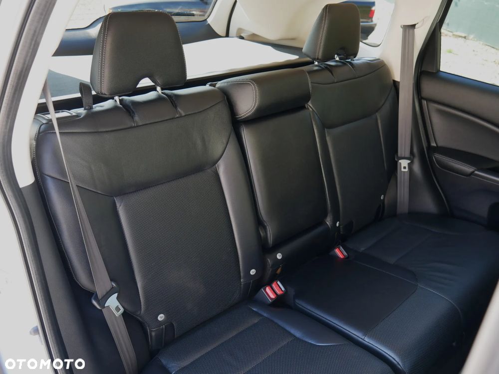 Honda CR-V 2.0i-VTEC 4WD Automatik Executive - 29