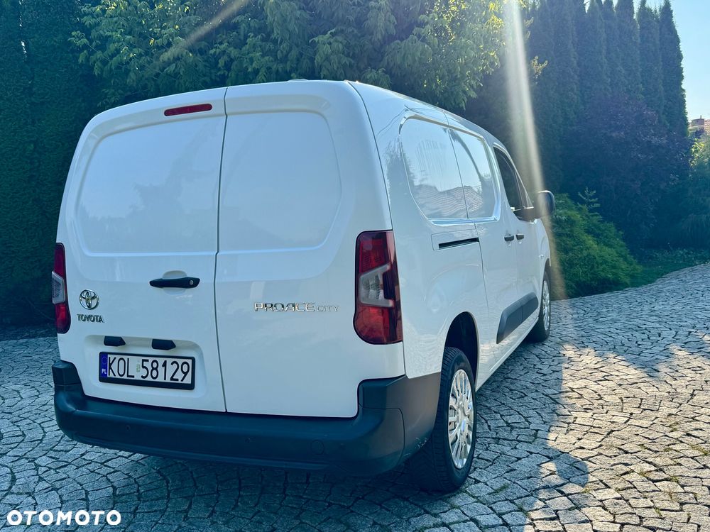 Toyota PROACE city - 10