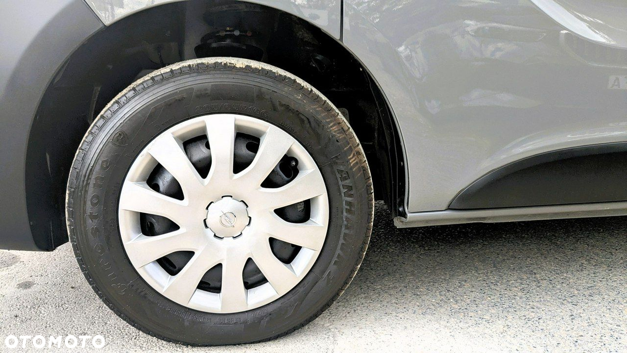 Opel Vivaro - 37